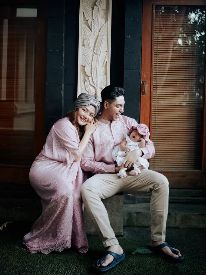 Siti Badriah Ungkap Kisah di Balik Baju yang Dikenakan Putrinya Saat Lebaran, Ada Peran Tukul Arwana