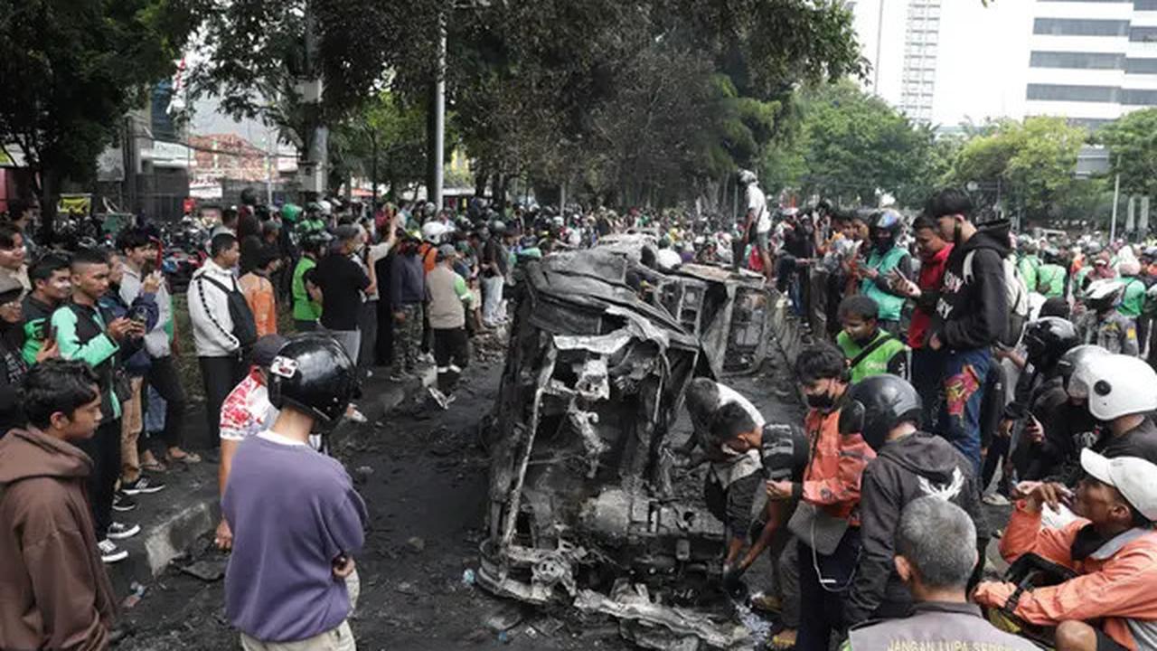Polda Metro Jaya: 4.562 Personel Siap Jaga Aksi Demo Hari Ini Senin 15 September 2025