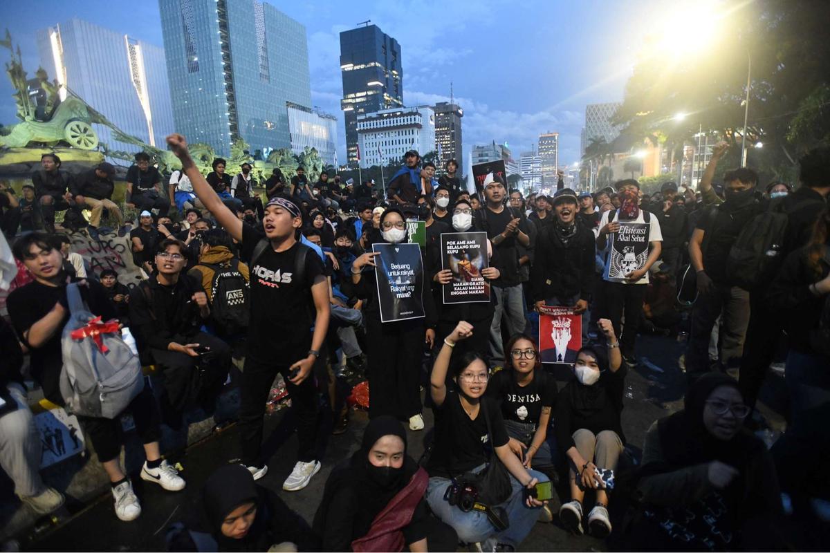 Masyarakat sipil gelar Aksi Indonesia Gelap