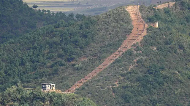 FOTO: Memantau Kehidupan Korea Utara dari Korea Selatan