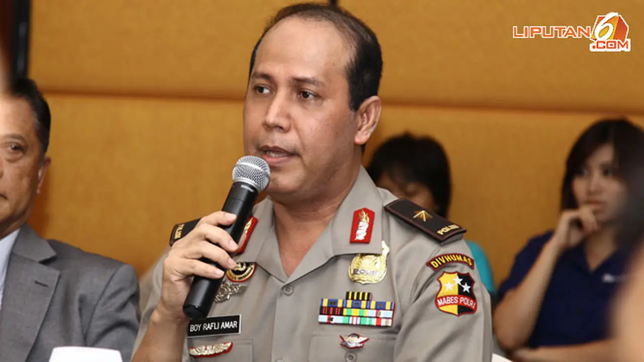 polisi-bisnis-130516b.jpg