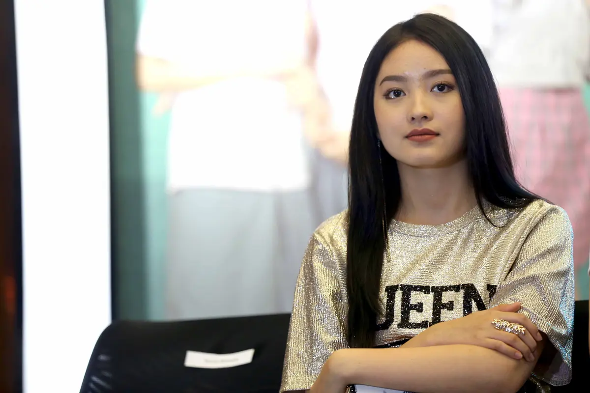 [Bintang] Natasha Wilona Terkunci dalam Bagasi Mobil di Anak Sekolahan