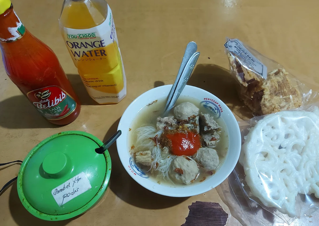 6. Bakso Jono Mukti