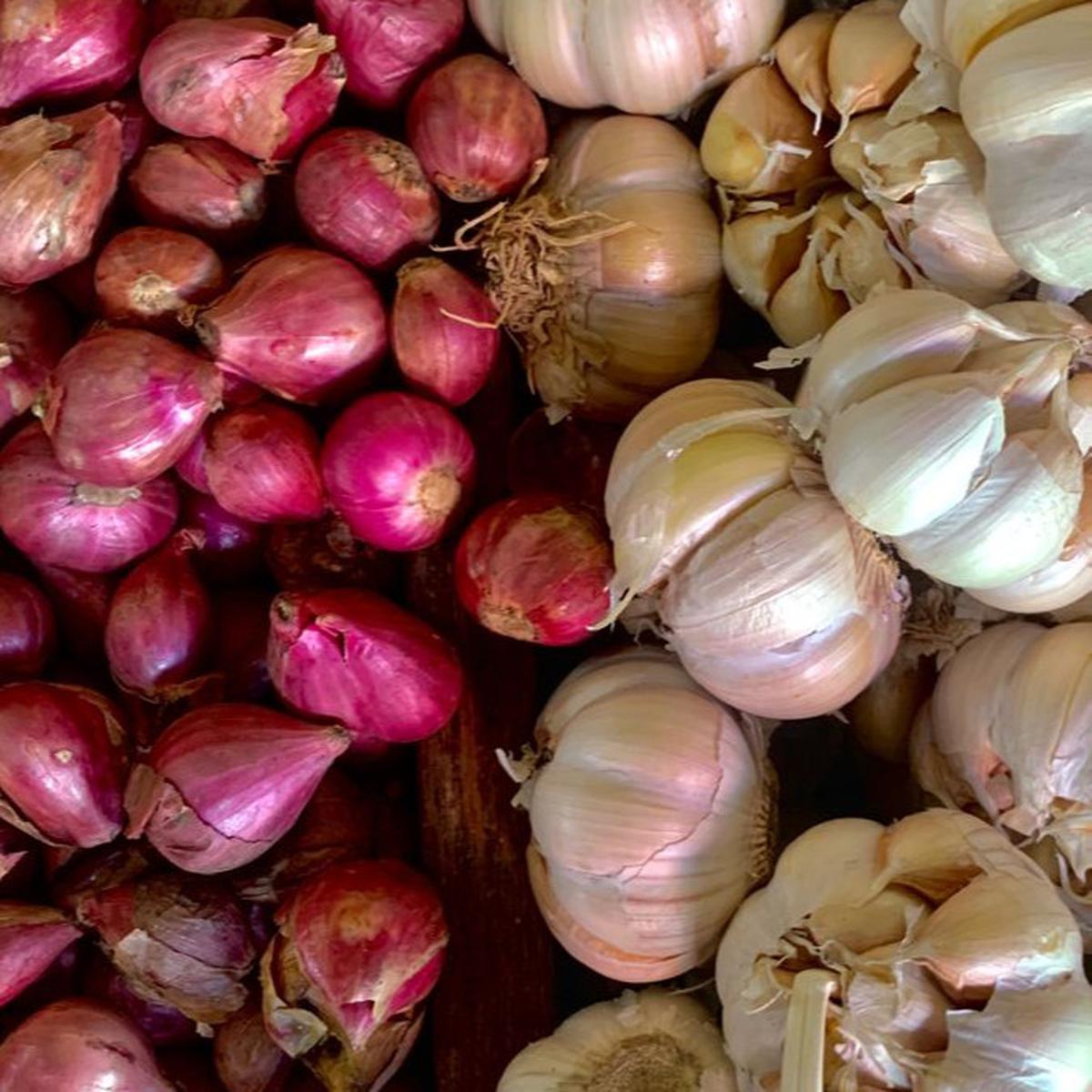 Bawang Merah dan Bawang Putih