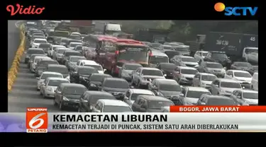 Libur panjang, kemacetan parah terjadi di jalur Puncak Bogor, Jawa Barat.