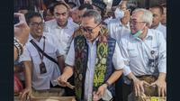 Tinjau Pasar Tradisional, Mendag Zulhas Pastikan Harga Bahan Pokok di Pekanbaru Stabil. (Liputan6.com/Istimewa)
