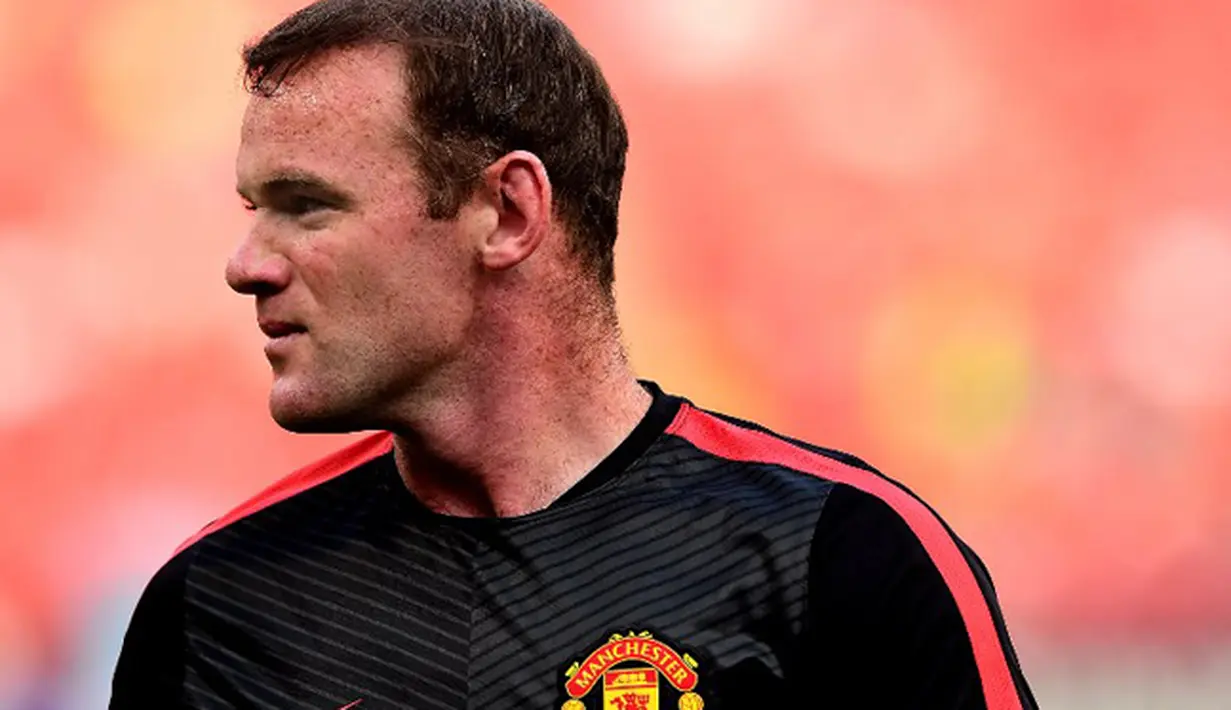 Muda dan berbakat adalah sosok yang pas untuk Wayne Rooney. Ia menjadi pemain MU saat ini yang kemungkinan besar masih bisa melampui torehan seniornya. Ia telah mencetak 215 gol dan sepertinya akan terus bertambah (AFP Photo)