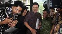 Mendagri Tjahjo Kumolo saat mendatangi gedung KPK, Jakarta, Jumat (19/12/2014). (Liputan6.com/Miftahul Hayat) 