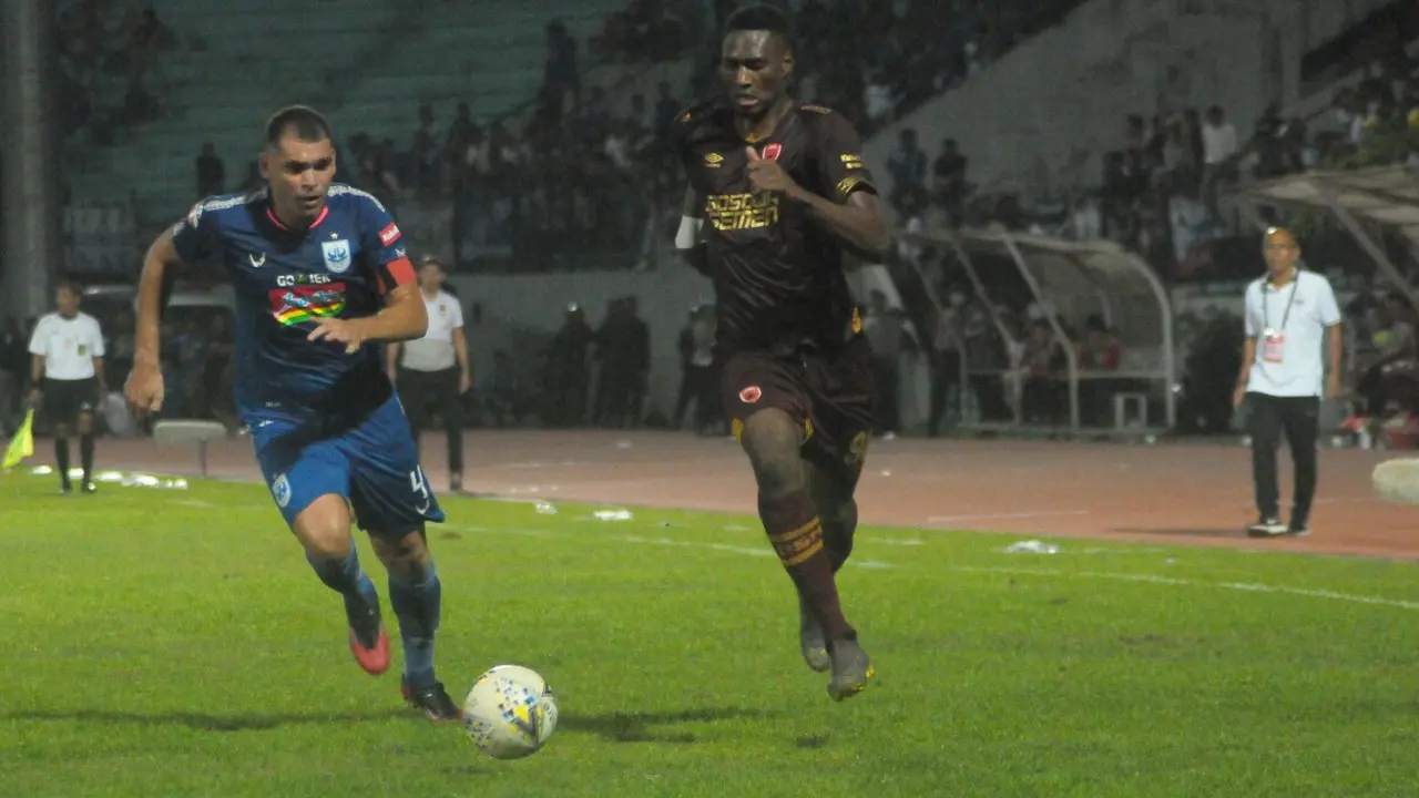 Wallace Costa Amido Balde PSIS Semarang PSM Makassar