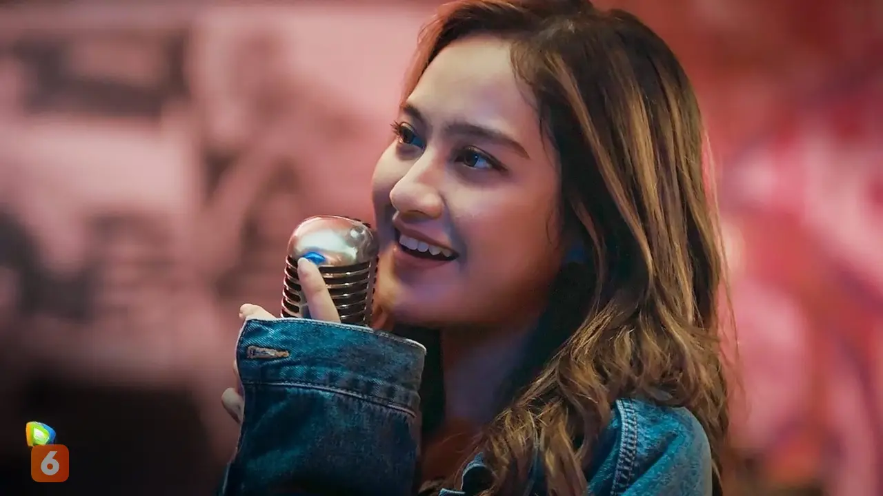 Prilly Latuconsina