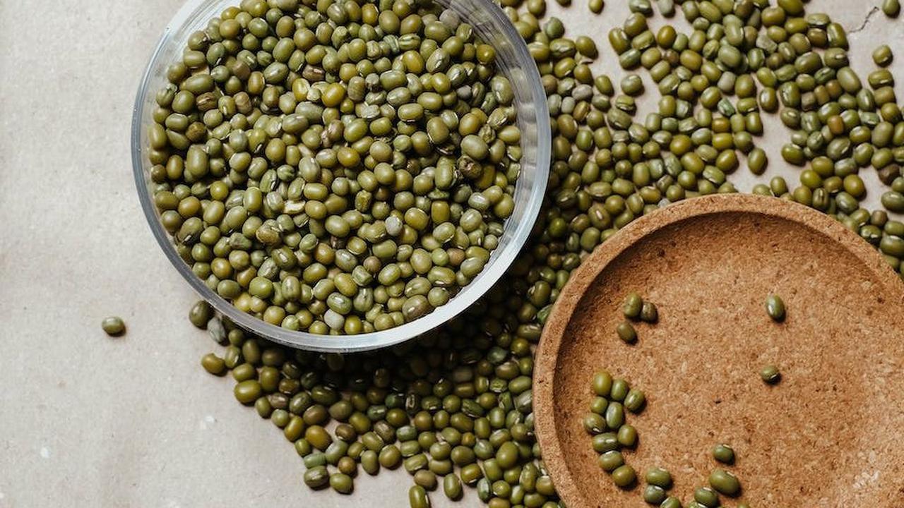 Fakta Makan Kacang Hijau Saat Hamil Membuat Rambut Bayi Lebat