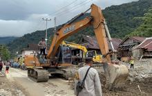 Kebut Pemulihan Infrastruktur, Pembangunan Jembatan Bailey dan Armco di Sumbar-Sumut Terus Berlanjut