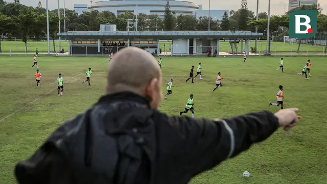 Foto: Nova Arianto Pimpin Latihan Perdana Timnas Indonesia U-16, Panggil 32 Pemain
