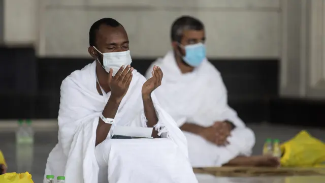 Potret Khusyuknya Jemaah Saat Jalani Ibadah Haji
