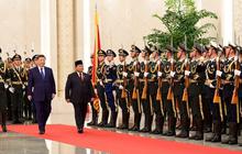 Potret Prabowo Berjalan Gagah 'Dikawal' Xi Jinping Lewati  Penghormatan Tentara China, Ada Sosok Didit Mendampingi