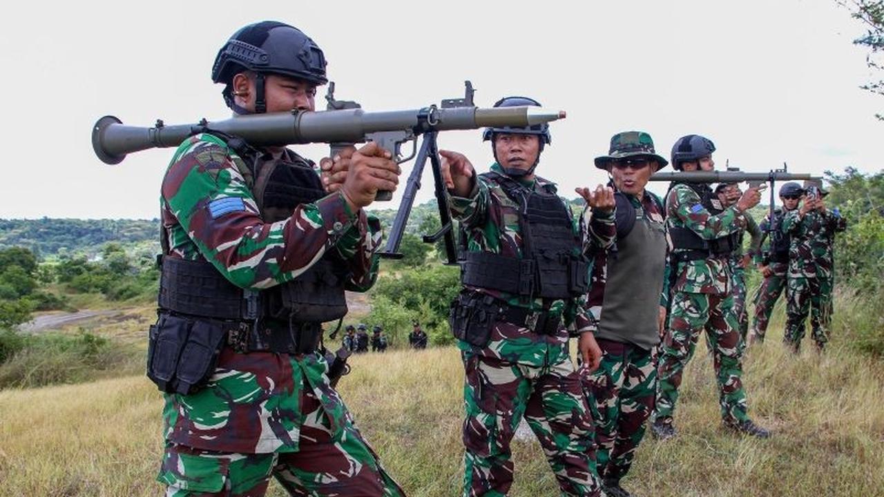 Prajurit Marinir Uji Senjata Bantuan di Situbondo, Tingkatkan Presisi Tempur dan Kesiapan Alutsista