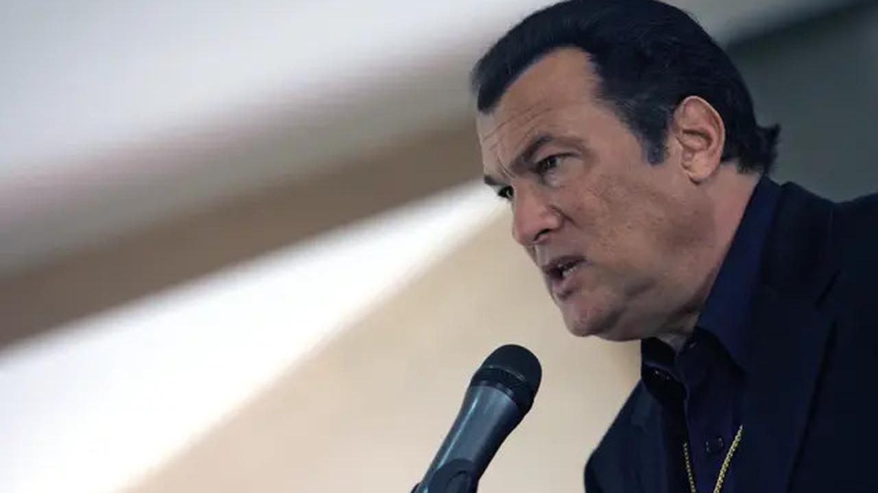 Profil Steven Seagal Aktor Laga Amerika yang Bertemu Prabowo dan Titiek, Sosok Multitalenta