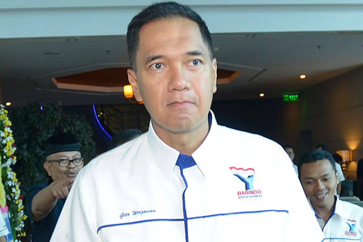 gita-iriawan-131112c.jpg