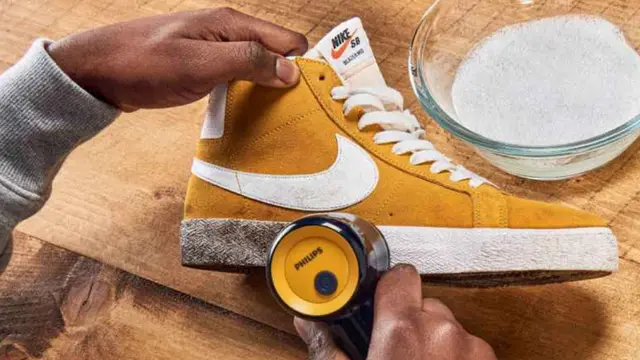 Solusi Praktis Bersihkan Sneakers dalam 5 Menit dengan Sikat Elektrik