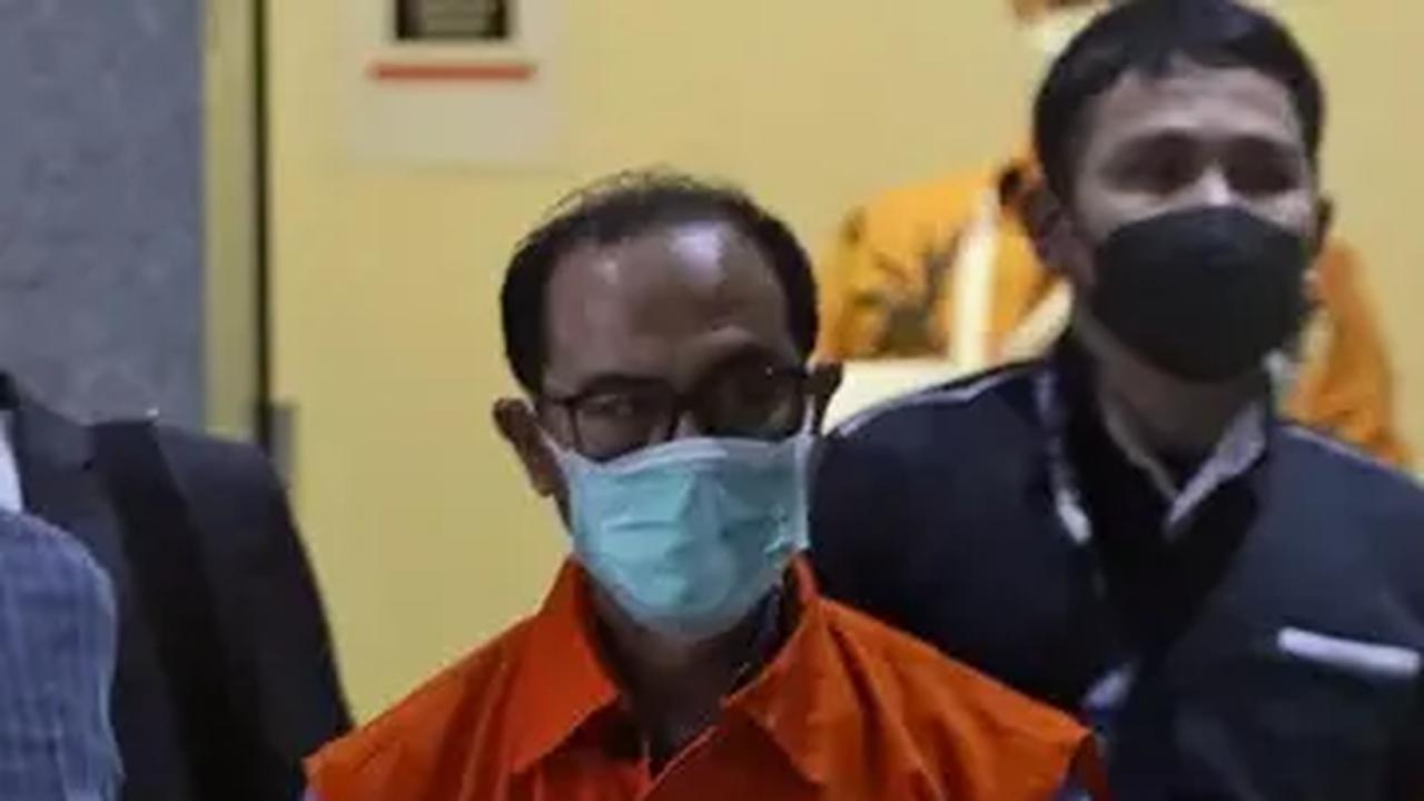 Divonis Bebas, Hakim Agung Nonaktif Gazalba Saleh Keluar dari Rutan KPK