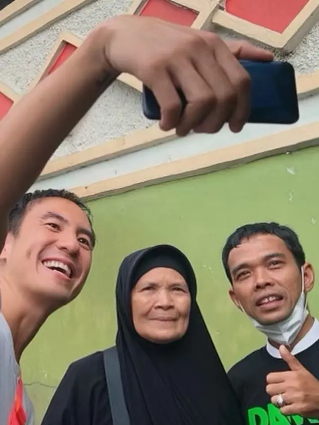 Daniel Mananta menyambangi kediaman Ustaz Abdul Somad (Instagram/vjdaniel)
