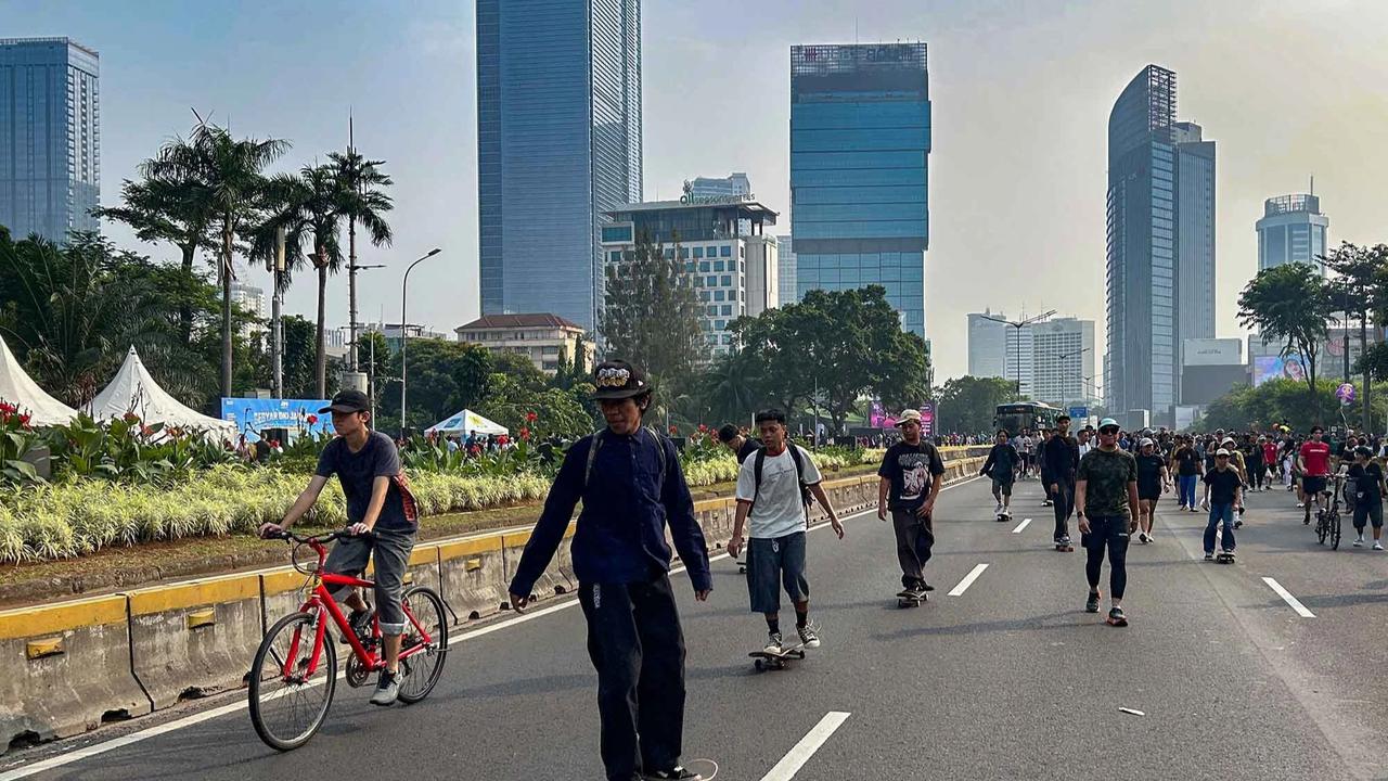 FOTO: Ratusan Skater Ramaikan Perayaan Hari Skateboard Sedunia di Jakarta