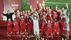 Bayern Munchen berhasil mendapatkan gelar pertamanya di tahun 2021 ini. Pada Jumat (12/2/2021) dinihari tadi, pasukan Hansi Flick tersebut berhasil menjuarai Piala Dunia Antarklub 2020 dengan mengalahkan Tigres di partai final. (Foto: AP)