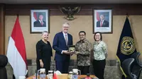 Menekraf Teuku Riefky Harsya: RI Perkuat Kerja Sama Ekosistem Ekonomi Kreatif dengan Australia