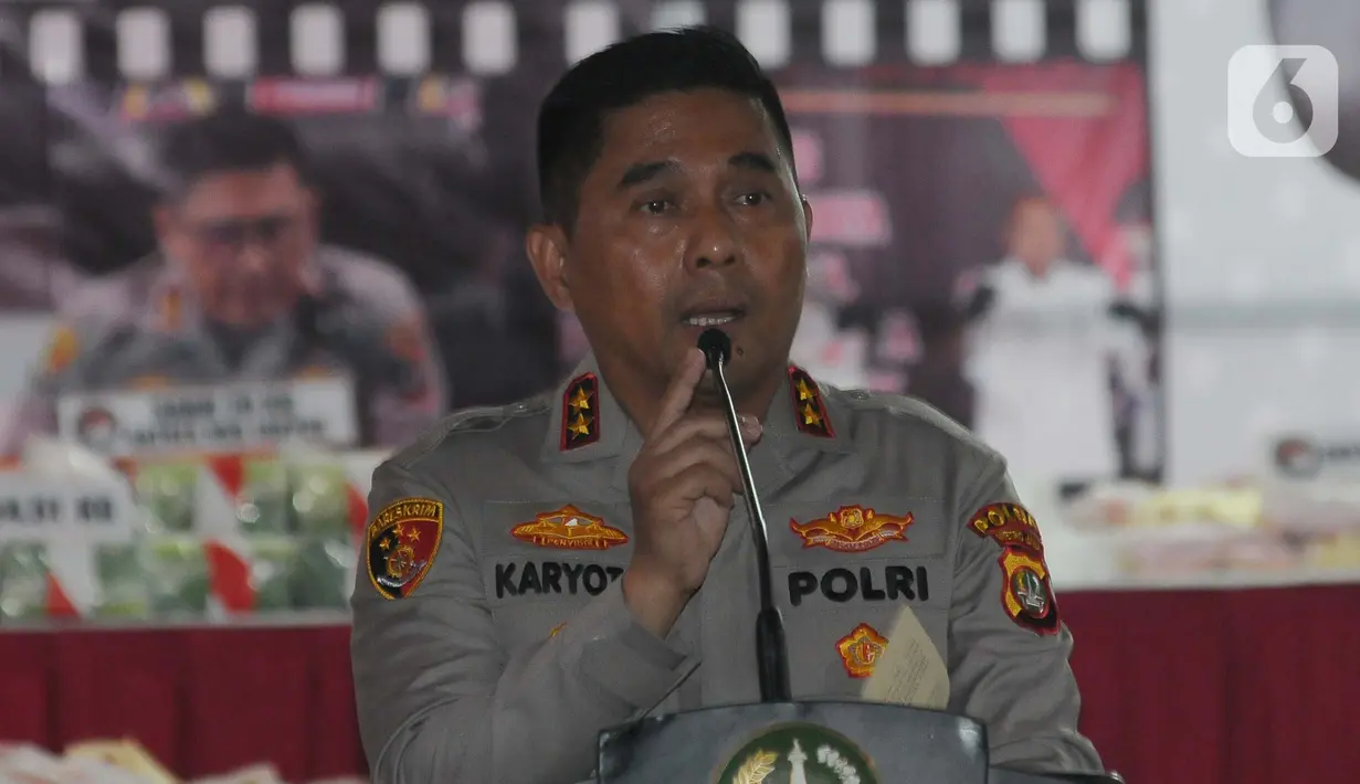 Kapolda Metro Jaya, Irjen Karyoto mengatakan pemusnahan barang bukti itu dilakukan secepatnya usai mendapat ketetapan pengadilan. (merdeka.com/Imam Buhori)