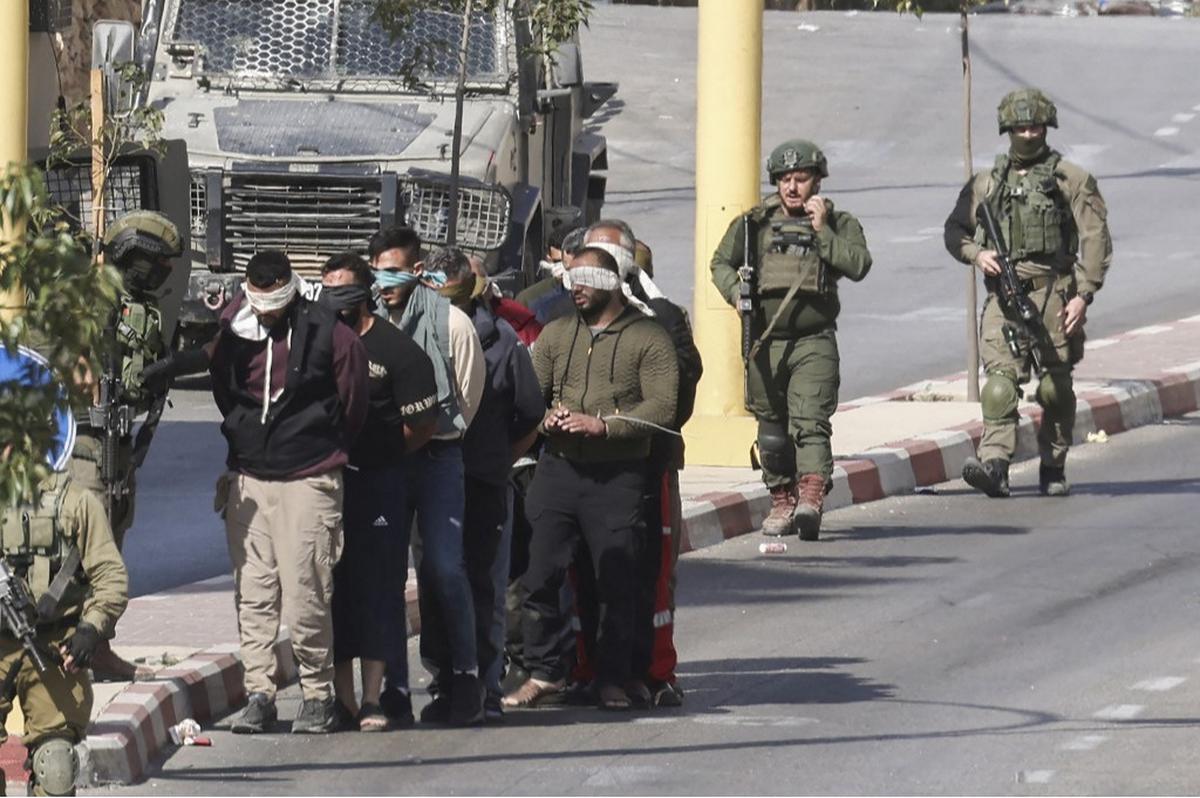 Tentara Israel tahan pria Palestina di Tepi Barat