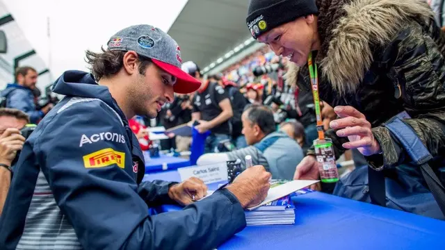 Carlos Sainz, Joylon Palmer, F1, Renault