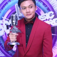 Rizky Febian SCTV Music Awards 2016 (Nurwahyunan/Bintang.com)