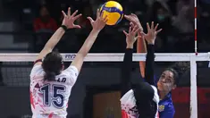 Kemenangan perdana Jakarta Electric PLN di Proliga 2026 tak lepas dari duet pemain asing mereka, Neriman Ozsoy dan Celeste Plak. (Dok. PBVSI)