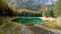 Gruner See, Danau dengan Pemandangan Bawah Air yang Menakjubkan