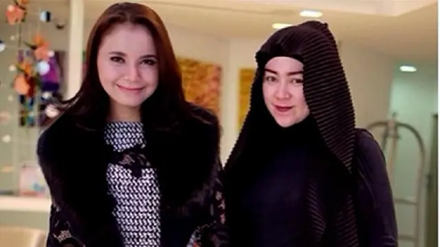 Melly Goeslaw dan Rossa