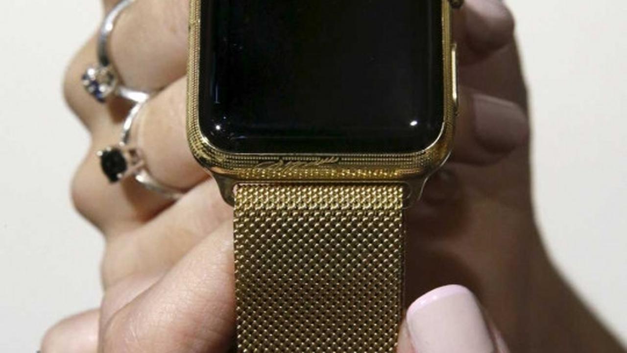 Jam tangan Apple bertanda tangan Putin ini dijual Rp 40 juta