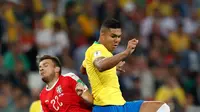 Casemiro: Busquets Pemain Terbaik Dunia untuk Posisi Saya