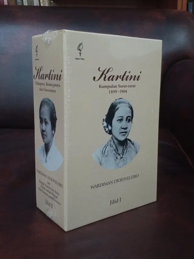 Acara Peluncuran dan Dsikusi Buku Trilogi Kartini.