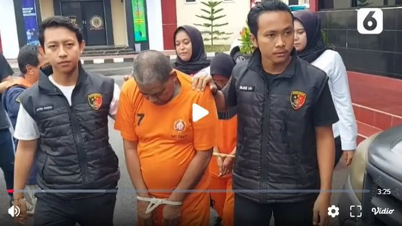 Tersangka kasus penganiayaan anak berkebutuhan khusus berinisial AN (10) di Tasikmalaya, Jawa Barat. (enamplus.liputan6.com)