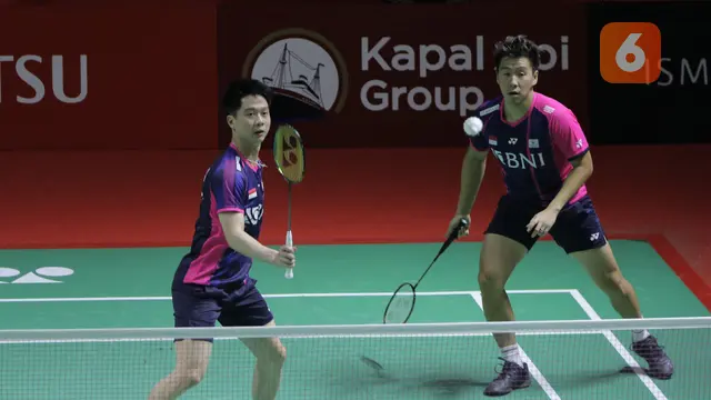 Foto: Melihat Aksi Come Back Gemilang Marcus/Kevin atas Ganda Malaysia yang Loloskan Minions ke Semifinal Daihatsu Indonesia Masters 2022