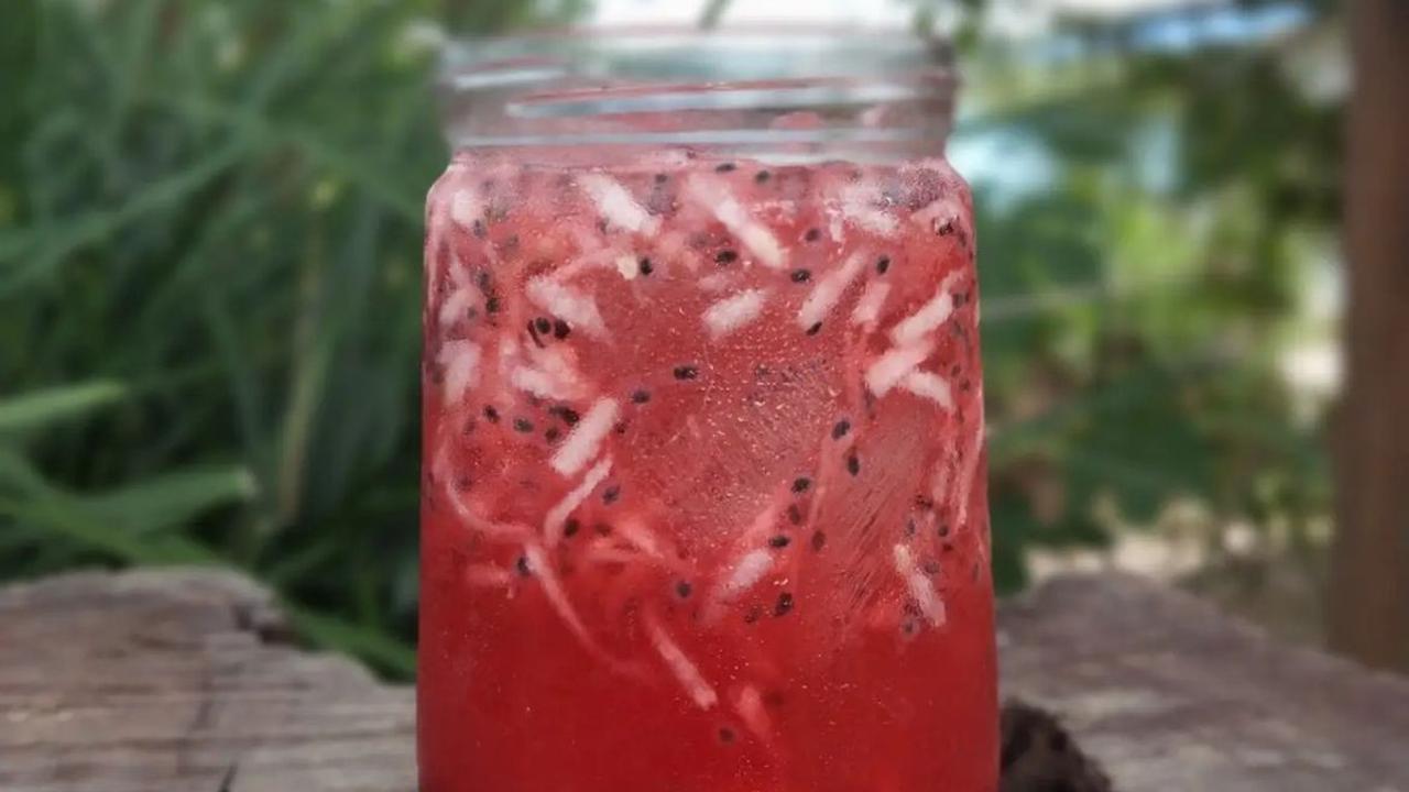 3 Resep Praktis Es Kuwut untuk Buka Puasa, Variasi Sirup Cocopandan hingga Bunga Talang