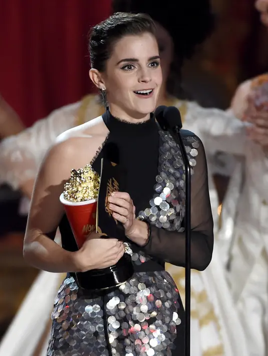 Pemeran Beauty and the Beast ini tersiar  kabar belum lama menjalin hubungannya dengan sang kekasih, Mack Knight. Perkenalan baru mereka lakukan dan rencana untuk menikah sudah ada di benaknya. (APexchange/Bintang.com)