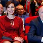 Linda Barras bersama Sepp Blatter di Kongres FIFA