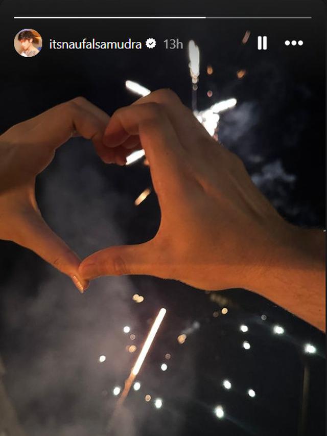 Potret 6 Artis Tahun Baru Bareng Pacar, Angga Yunanda – Shenina di Rumah Sakit