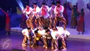Finalis Abang None Jakarta selatan 2016 saat menunjukan atraksi mereka di Balai Kartini, Jakarta, (20/5). Para Abang None nantinya akan mewakili Jakarta Selatan dalam memperkenalkan dan mempromosikan wilayah Jakarta Selatan.(Liputan6.com/Angga Yuniar)