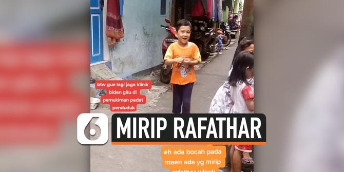 VIDEO: Heboh Bocah Mirip Rafathar Main di Perkampungan