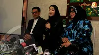 Nuri Maulida Umbar Kesedihan di Depan Anak-anak Yatim