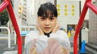 Pamer Perut Rata, Mytha Lestari Disangka Edit Foto