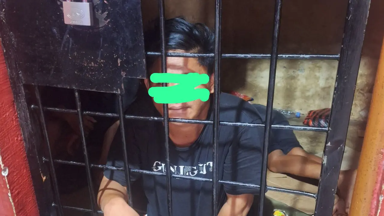 Pelaku pemerkosaan wanita MW (24), di salah satu ruangan Kantor Dinas Pariwisata Pemkab Mamuju.