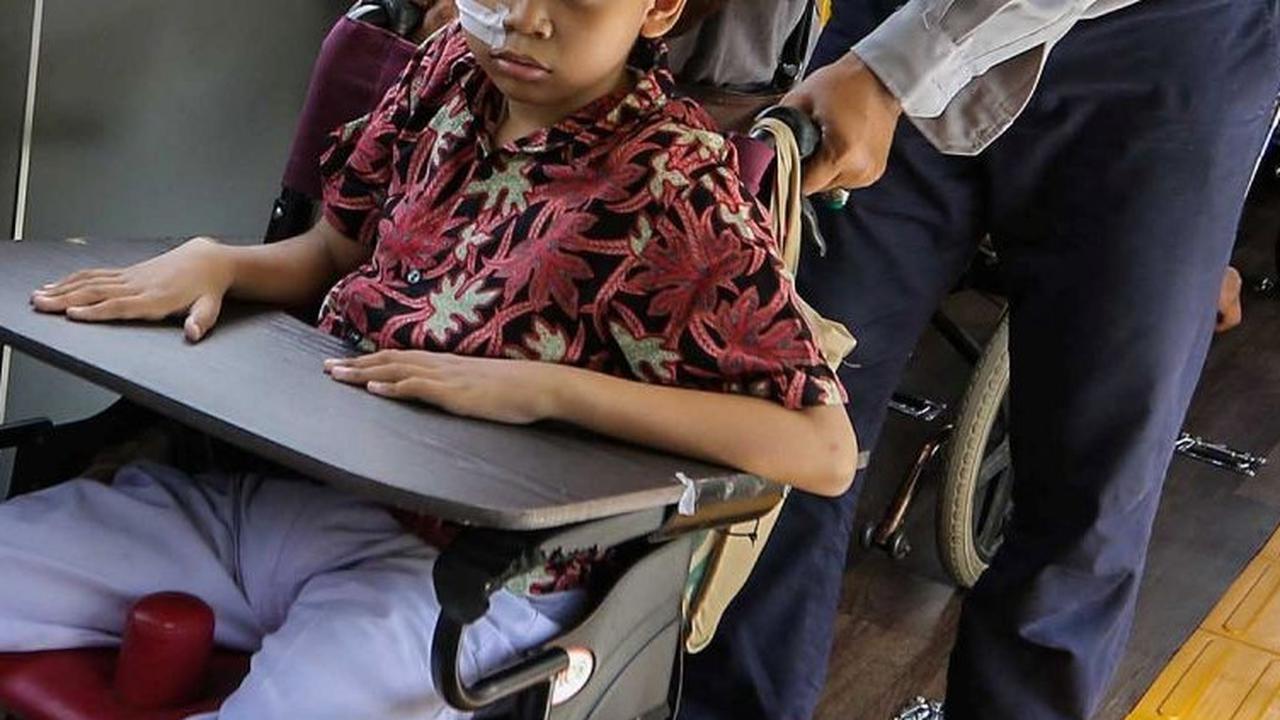 Unit armada ini mampu menampung tujuh siswa pengguna kursi roda.<br>(Foto Liputan6.com / Angga Yuniar)<br>